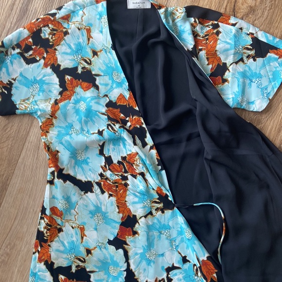 Aritzia/ Babaton xs summer dress - Picture 3 of 7